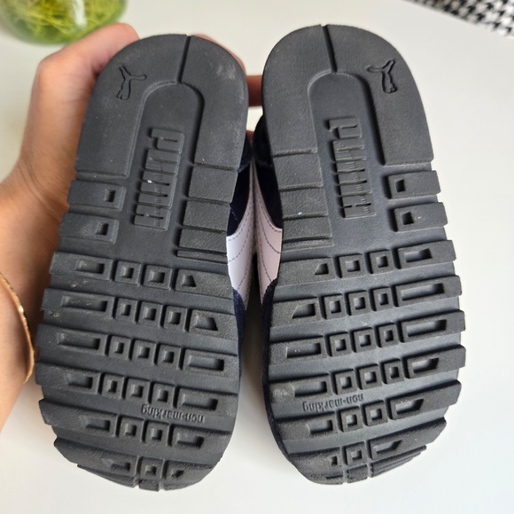 Puma Toddler ST Runner Nylon V Casual Sneakers - Picture 11 of 14